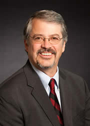 ˼��ȫ�򸱿�������Ӌ����ϯ���g(sh��)��Lew Tucker